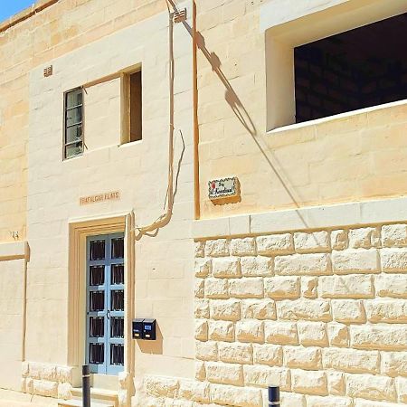 Vittoriosa' Seafront 2 Bed Highly Furnished Apartment Exterior photo