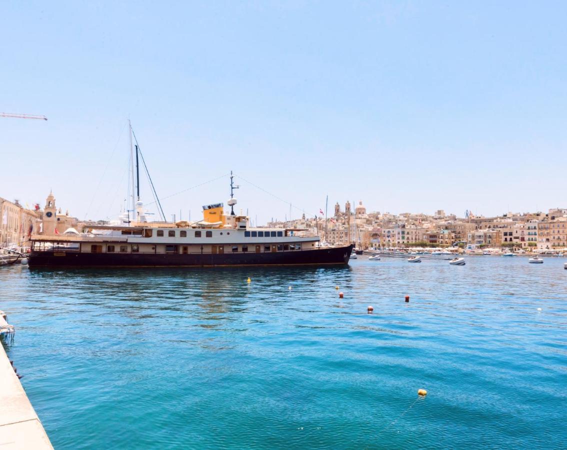 Vittoriosa' Seafront 2 Bed Highly Furnished Apartment Exterior photo